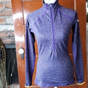 Nike Pro 1/2 Zip Pull Over Size Small
